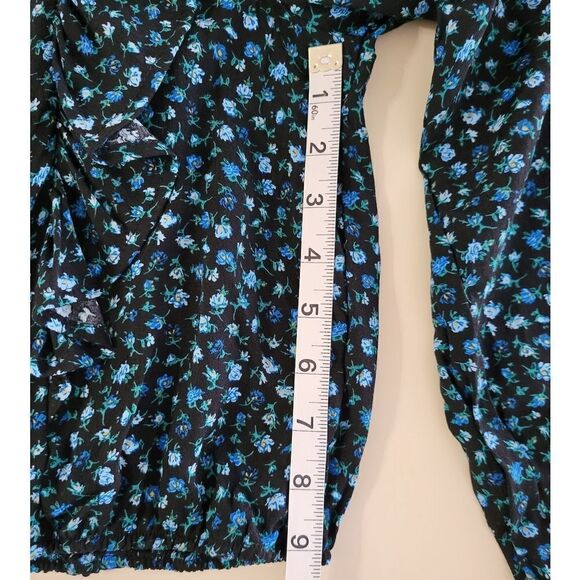 Wild Fable Women's Floral Ruffled Crop Top Blouse - Picture 8 of 16